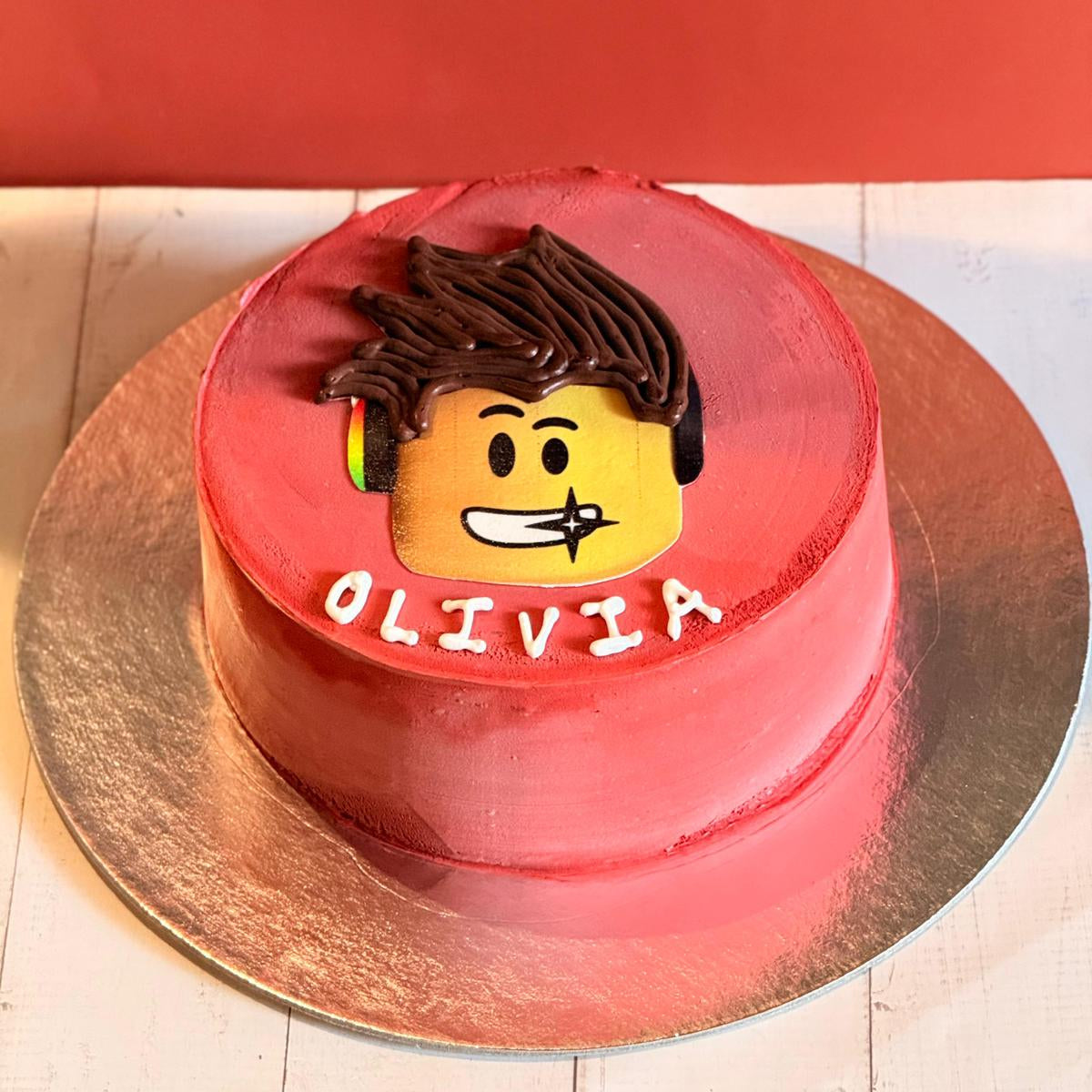 Full view of a Roblox avatar birthday ice cream cake featuring gaming-inspired decorations, handcrafted for kids' birthday celebrations.